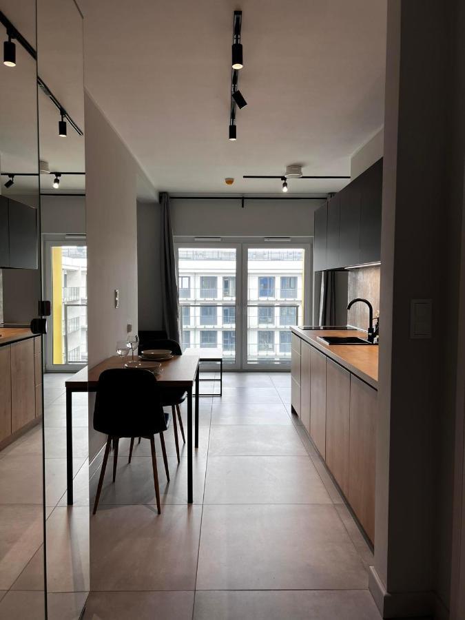 Property Apart - Legnicka Business Center 弗罗茨瓦夫 外观 照片