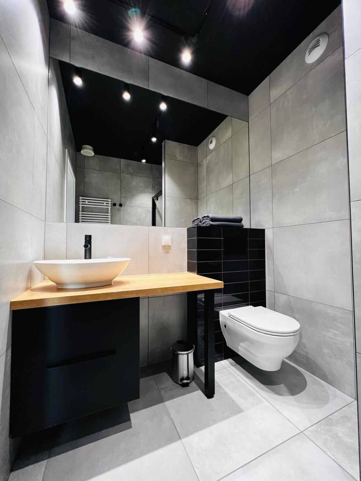 Property Apart - Legnicka Business Center 弗罗茨瓦夫 外观 照片